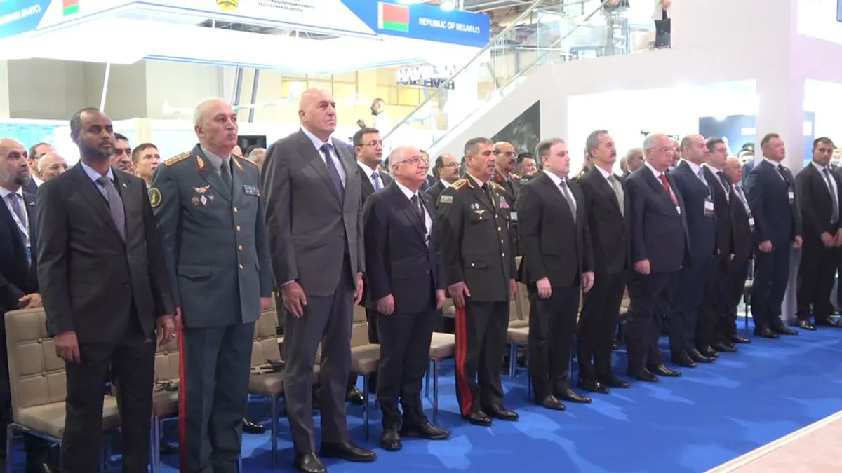 Milli Savunma Bakanı Azerbaycan'da Milli Savunma Bakanı Azerbaycan'da