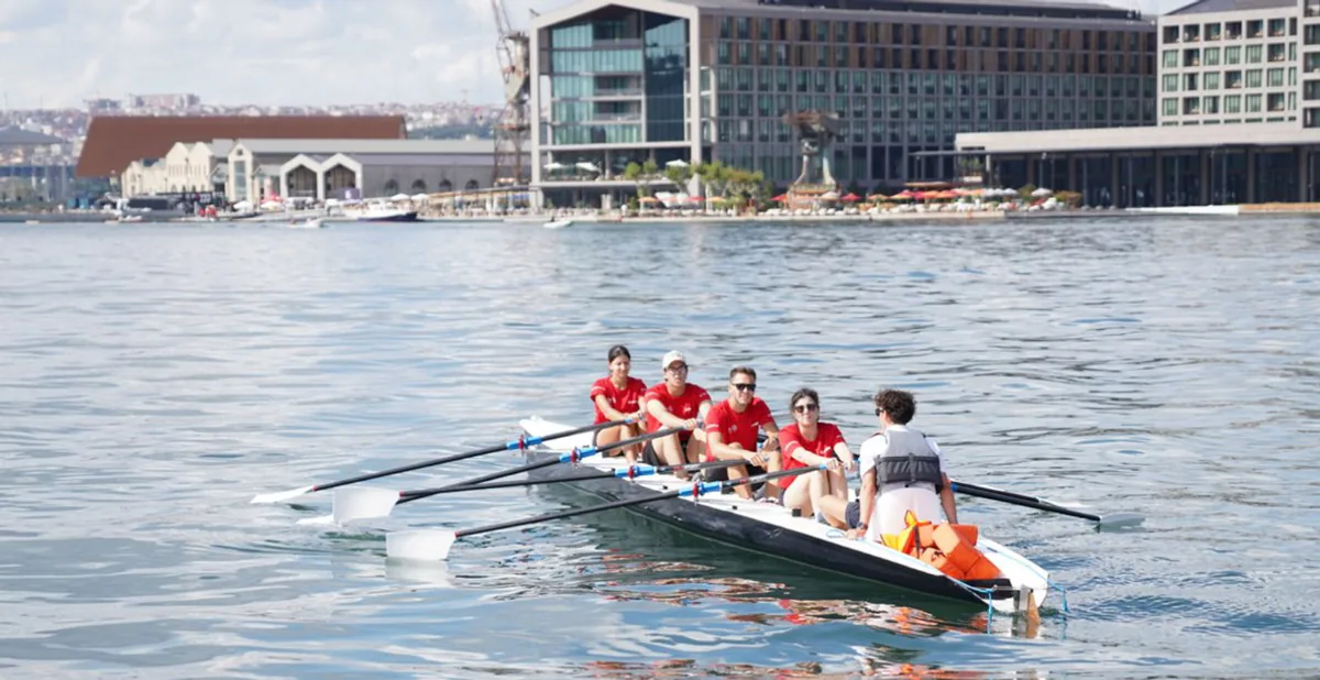 Corendon Kürek Takımları Rixos Tersane İstanbul’da Yarıştı Corendon Kürek Takımları Rixos Tersane İstanbul’da Yarıştı