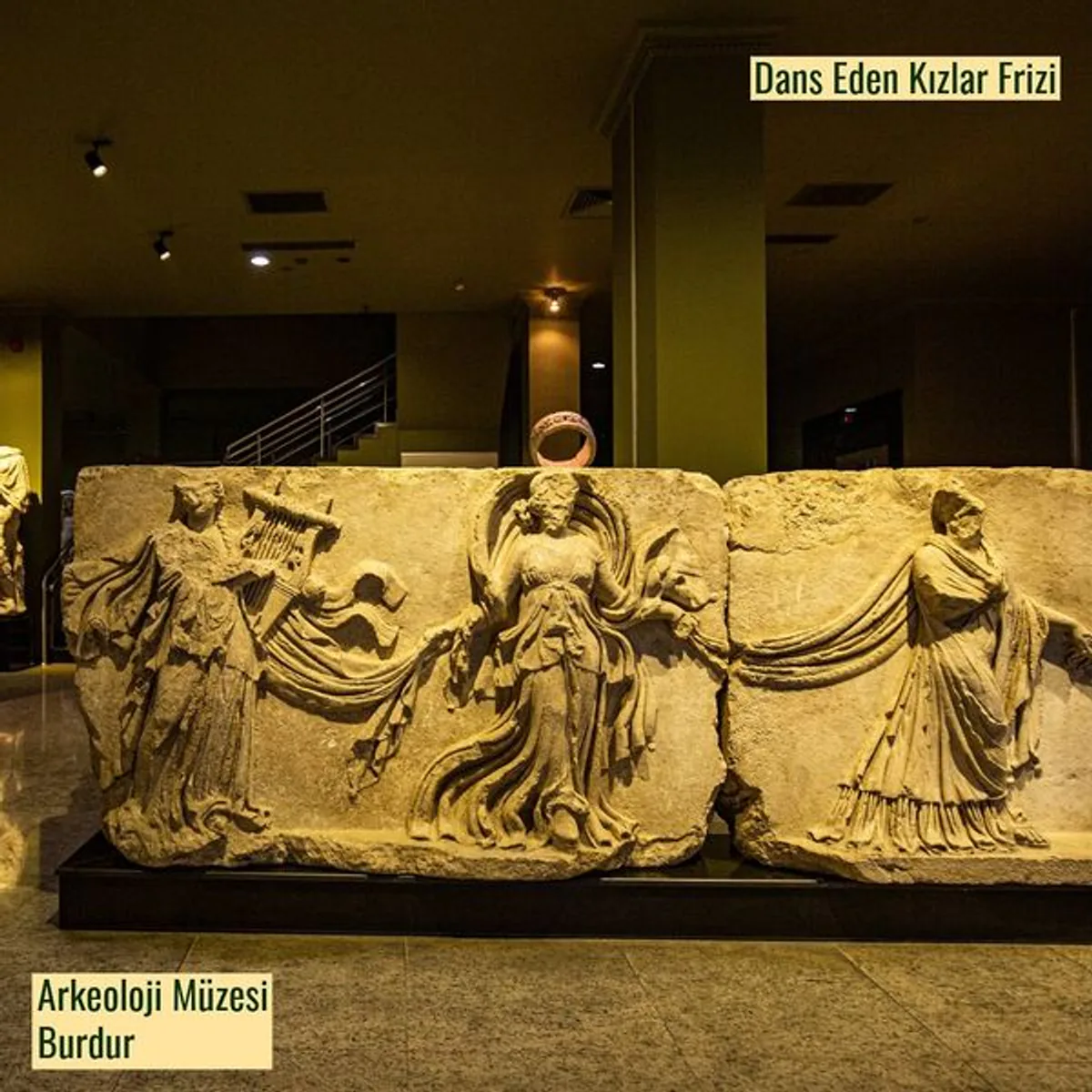 Sagalassos Antik Kenti'nde Bulunan Dans Eden Kızlar Frizi Sagalassos Antik Kenti'nde Bulunan Dans Eden Kızlar Frizi