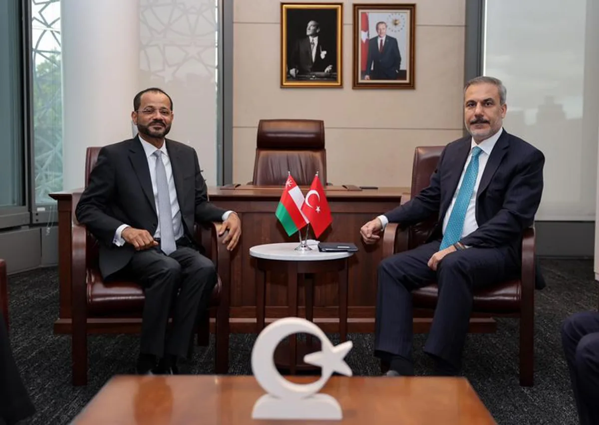 Bakan Hakan Fidan ve Umman Dışişleri Bakanı El-Busaidi'nin Görüşmesi Bakan Hakan Fidan ve Umman Dışişleri Bakanı El-Busaidi'nin Görüşmesi