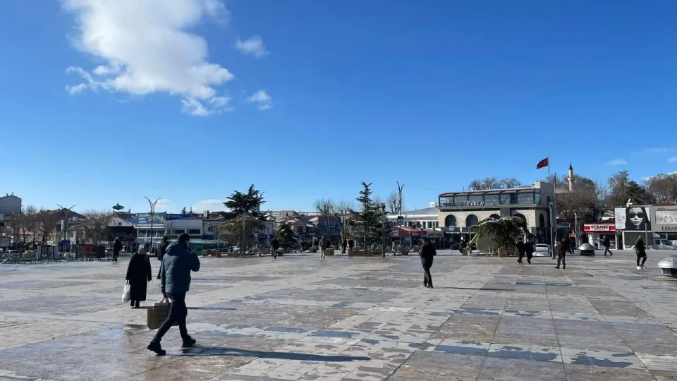 Kırşehir'de 9 Eylül Çarşamba Hava Durumu: Güneşli, 26 Dereceye Kadar görseli