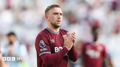 West Ham'da Şok Karar: Kaptan Jarrod Bowen Takımda Kalıyor West Ham'da Şok Karar: Kaptan Jarrod Bowen Takımda Kalıyor
