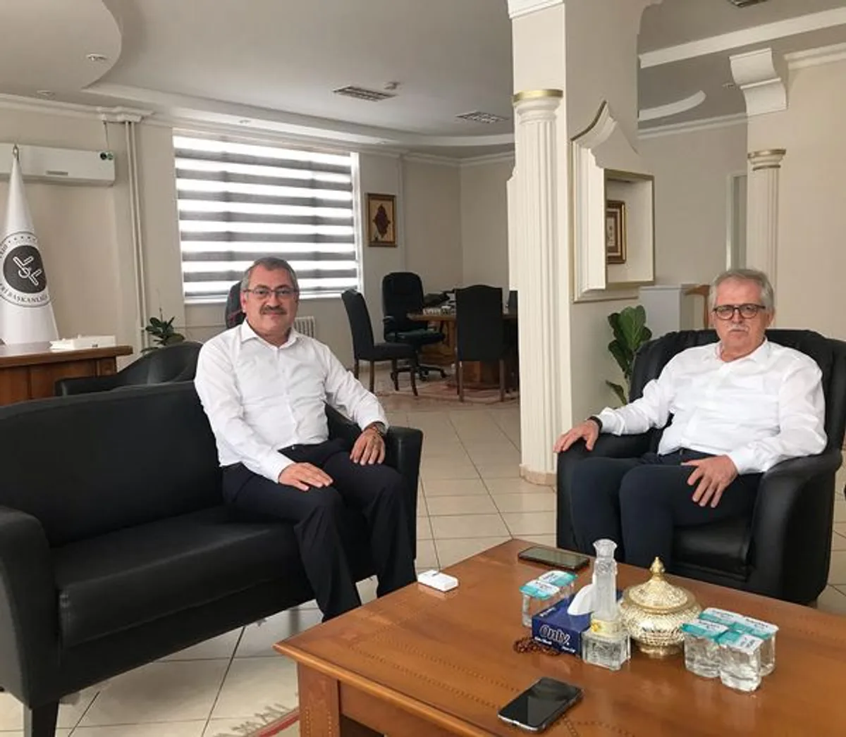 Muğla İl Müftüsü'nden Nezaket Ziyareti Muğla İl Müftüsü'nden Nezaket Ziyareti