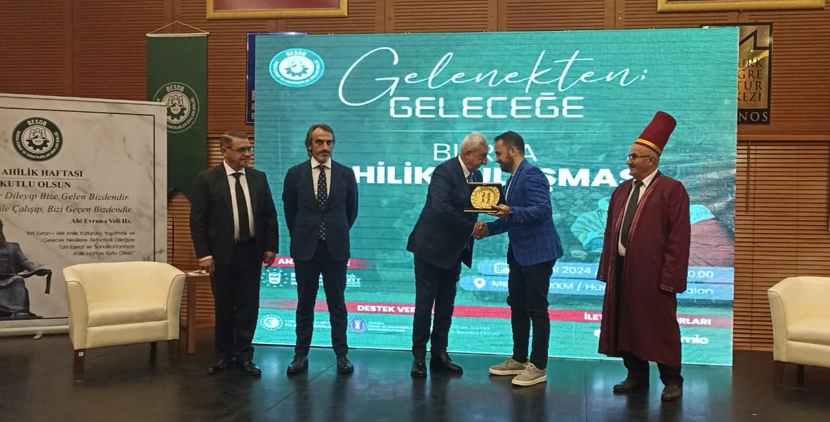 Bursa'da Ahilik Buluşması Gerçekleşti Bursa'da Ahilik Buluşması Gerçekleşti