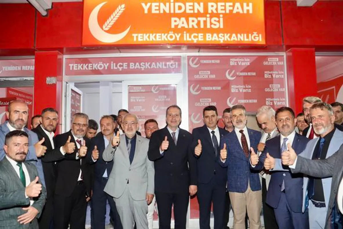 Tekkeköy'de Teşkilat Ziyareti Tekkeköy'de Teşkilat Ziyareti