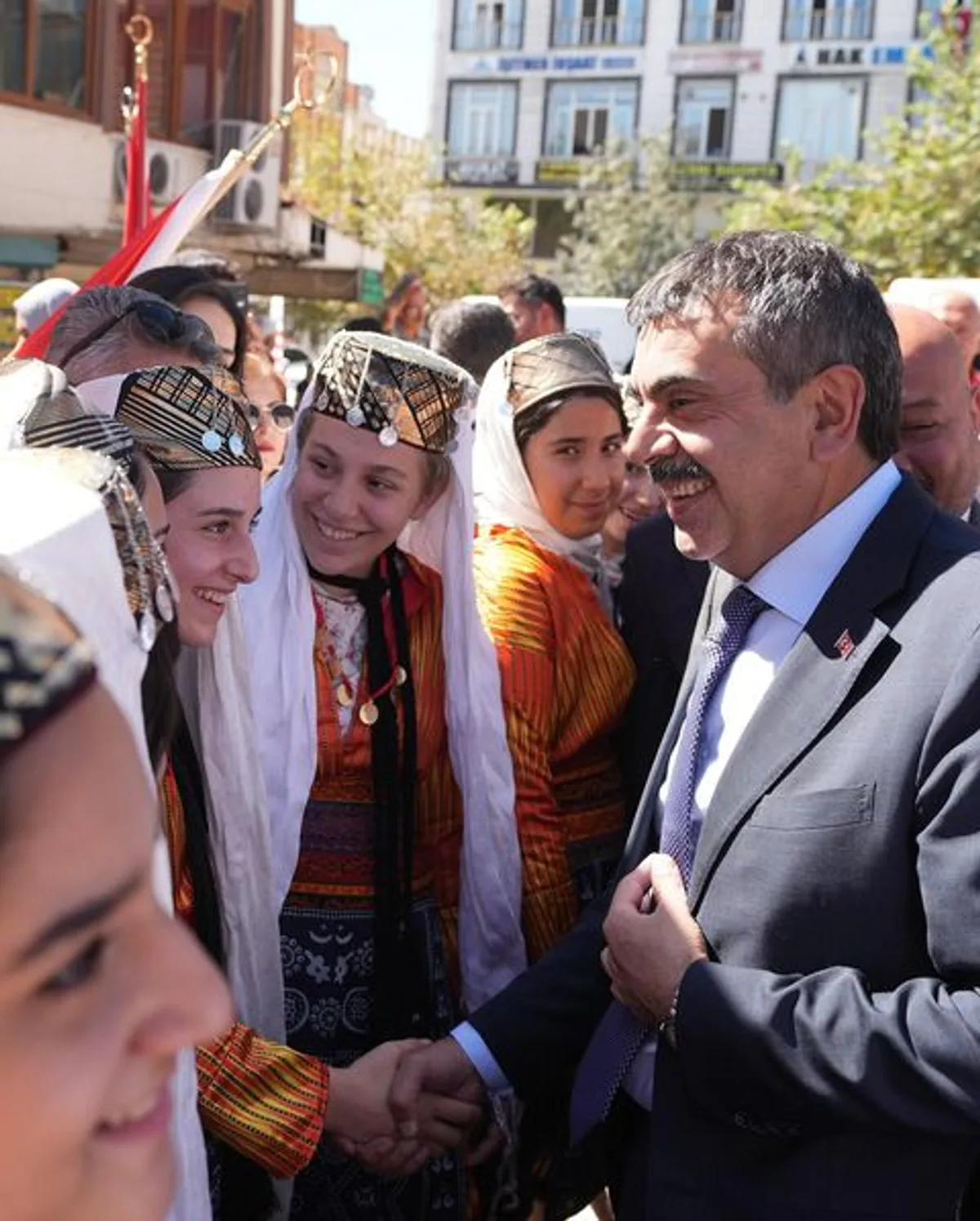 Besni Eğitim Bayramı Coşkuyla Kutlandı Besni Eğitim Bayramı Coşkuyla Kutlandı