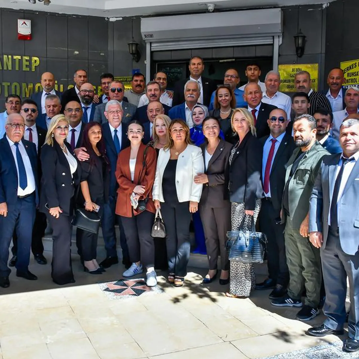 Gaziantep'te Şoförler ve Otomobilciler Odası Ziyareti Gaziantep'te Şoförler ve Otomobilciler Odası Ziyareti