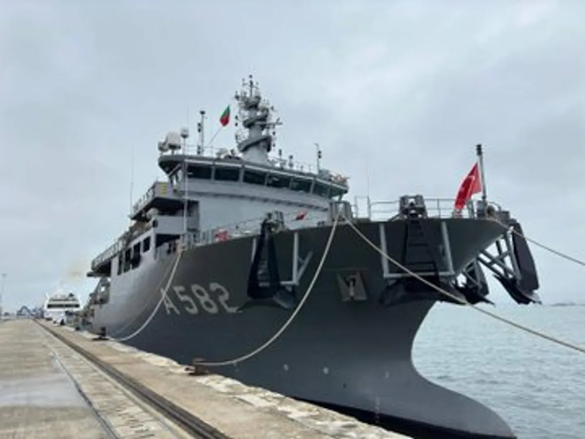 TCG ALEMDAR Gemisi Lizbon’da Liman Ziyareti Gerçekleştirdi TCG ALEMDAR Gemisi Lizbon’da Liman Ziyareti Gerçekleştirdi