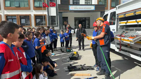 Yozgat'ta Afet Farkındalığı Çağrısı: "Hazırlık Evde Başlar"