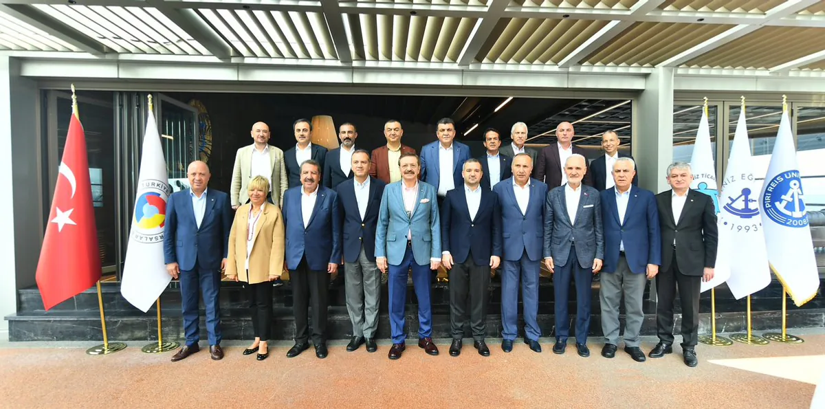 Merkez Bankası Başkanı TOBB Yönetim Kurulu Toplantısına Katıldı Merkez Bankası Başkanı TOBB Yönetim Kurulu Toplantısına Katıldı