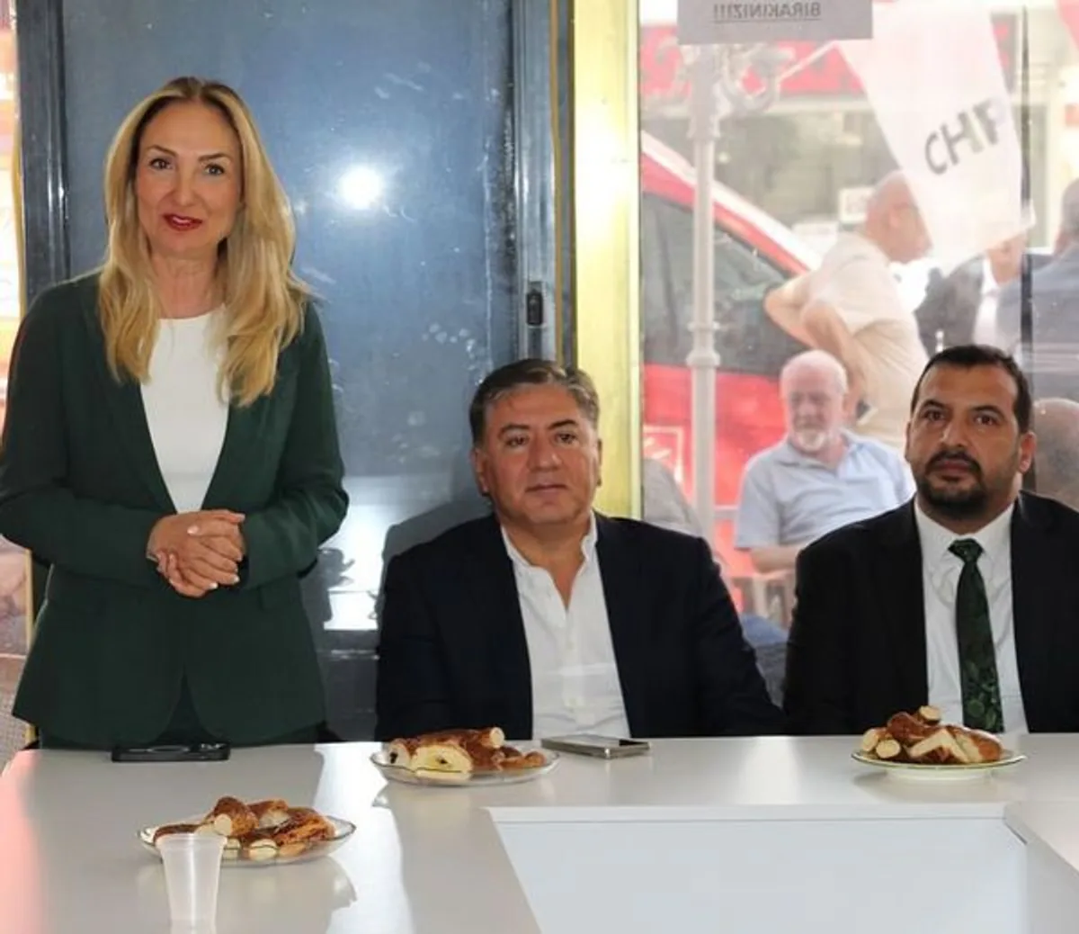 CHP Buluşmaları Devam Ediyor CHP Buluşmaları Devam Ediyor