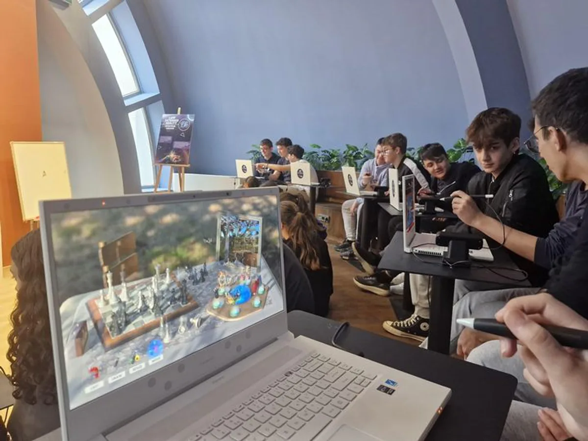Türkiye'de Eğitimde Yenilik: Genişletilmiş Gerçeklik Laboratuvarları Türkiye'de Eğitimde Yenilik: Genişletilmiş Gerçeklik Laboratuvarları