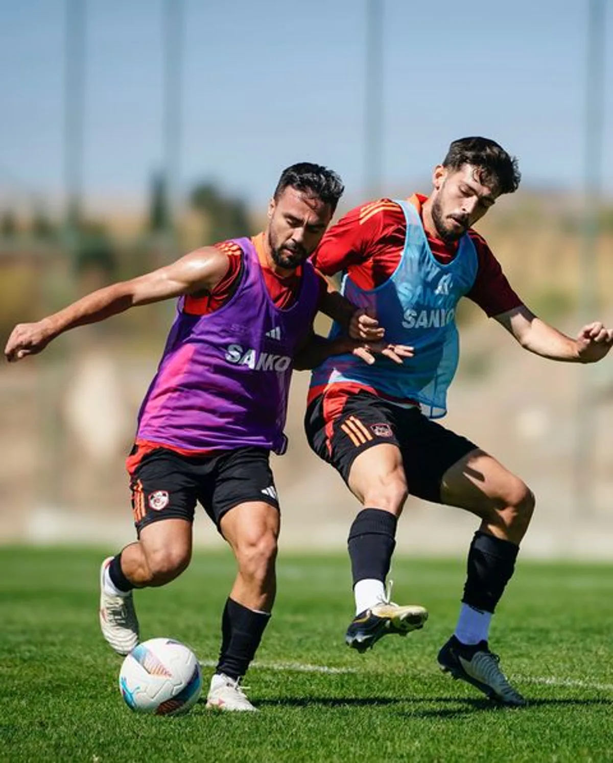 Gaziantep Futbol Kulübü, Beşiktaş Maçı İçin Hazırlıklarını Sürdürüyor Gaziantep Futbol Kulübü, Beşiktaş Maçı İçin Hazırlıklarını Sürdürüyor