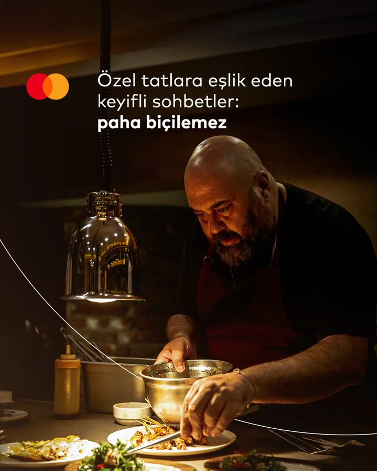 Dünyaca Ünlü Şef Somer Sivrioğlu ile Özel Bir Tadım Deneyimi Dünyaca Ünlü Şef Somer Sivrioğlu ile Özel Bir Tadım Deneyimi