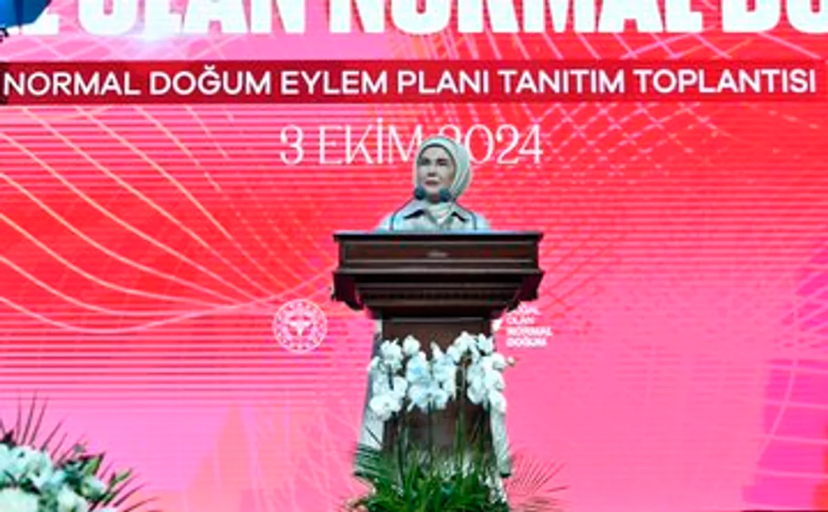 Emine Erdoğan Normal Doğum Eylem Planı'nın Tanıtım Toplantısına Katıldı Emine Erdoğan Normal Doğum Eylem Planı'nın Tanıtım Toplantısına Katıldı