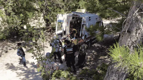 Mudurnu'da traktör kazası: Römorktan düşen 2 kadın yaralandı