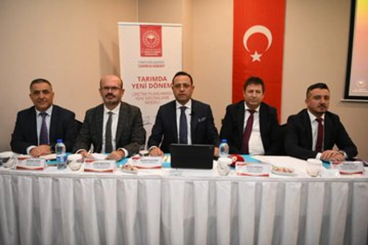 Kızılcahamam'da Üretim Planlaması ve Yeni Destekleme Modeli Toplantısı Gerçekleştirildi Kızılcahamam'da Üretim Planlaması ve Yeni Destekleme Modeli Toplantısı Gerçekleştirildi