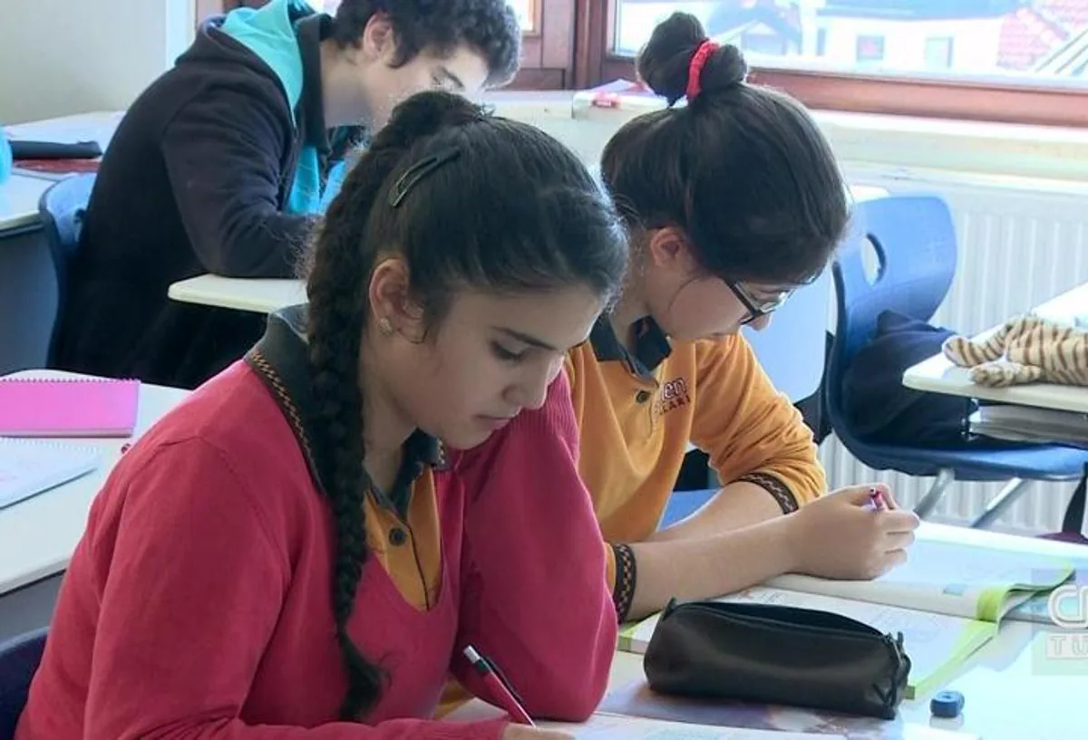 Milli Eğitim Bakanlığı 4+4+4 Eğitim Sistemine Değişiklik Planlıyor Milli Eğitim Bakanlığı 4+4+4 Eğitim Sistemine Değişiklik Planlıyor