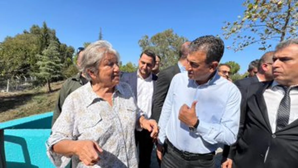 Özgür Özel, Yaşar Kemal’in Doğum Gününde Etkinlik Düzenledi Özgür Özel, Yaşar Kemal’in Doğum Gününde Etkinlik Düzenledi
