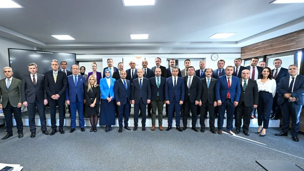 Eğitim Programıyla Yargı Mensuplarına Basın Sözcülüğü Eğitimi Verildi Eğitim Programıyla Yargı Mensuplarına Basın Sözcülüğü Eğitimi Verildi