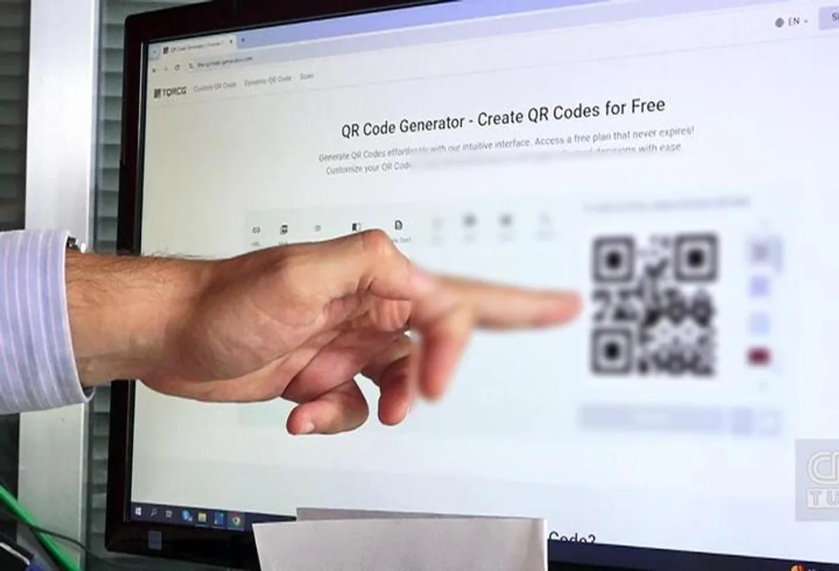 Dolandırıcılar Yeni Yöntem QR Kodları İle Vatandaşları Hedef Alıyor Dolandırıcılar Yeni Yöntem QR Kodları İle Vatandaşları Hedef Alıyor