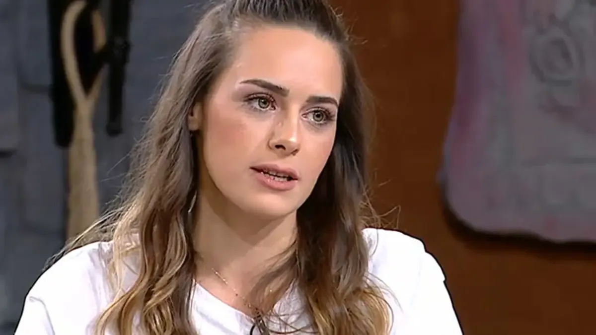 Damla Can ve Tolga Mendi Evlilik Kararı Aldı: Romantik Teklifle Geldi Damla Can ve Tolga Mendi Evlilik Kararı Aldı: Romantik Teklifle Geldi