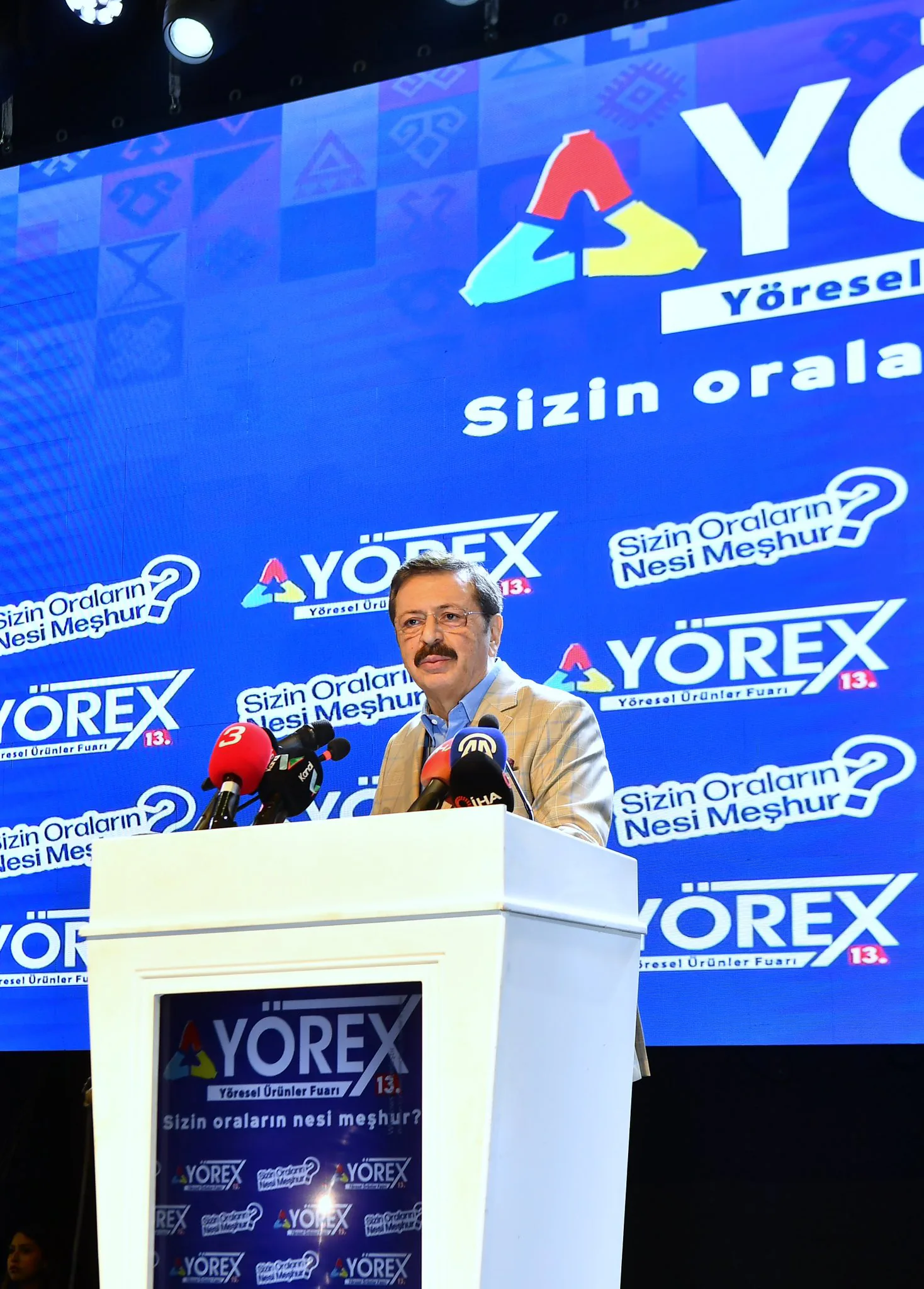 Antalya'da Yöresel Ürünler Fuarı Açıldı Antalya'da Yöresel Ürünler Fuarı Açıldı