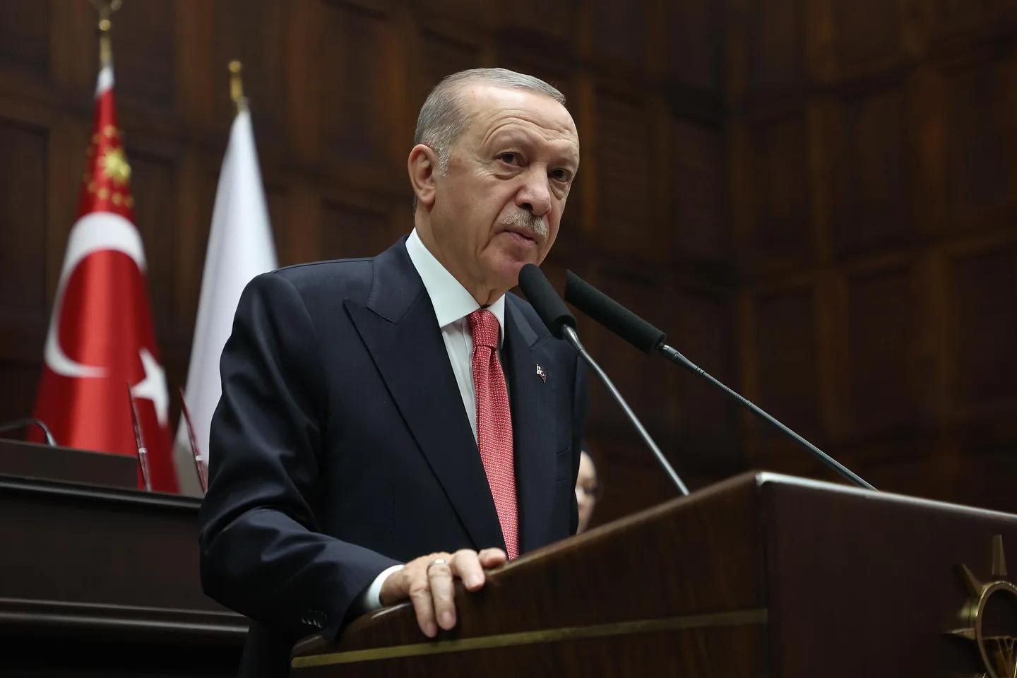 Çalışma ve Sosyal Güvenlik Bakanı Prof. Dr. Vedat Işıkhan, AK Parti Grup Toplantısı'na Katıldı Çalışma ve Sosyal Güvenlik Bakanı Prof. Dr. Vedat Işıkhan, AK Parti Grup Toplantısı'na Katıldı