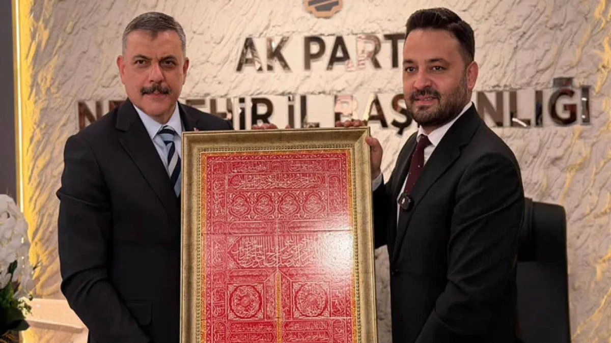 Bakan Mustafa Çiftçi Nevşehir'de: AK Parti Teşkilatı ile Bir Araya Geldi Bakan Mustafa Çiftçi Nevşehir'de: AK Parti Teşkilatı ile Bir Araya Geldi