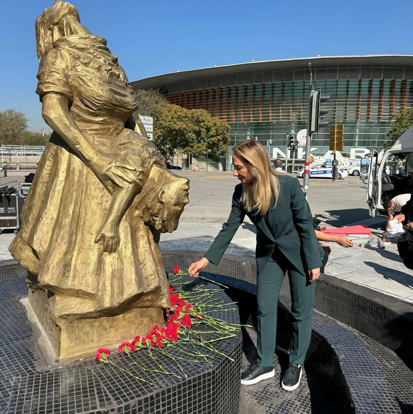 10 Ekim Katliamı Anma Etkinliği 10 Ekim Katliamı Anma Etkinliği