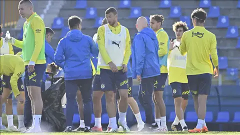 Zenit ve Kızılyıldız Yeni Sezon Öncesi Karşı Karşıya Geldi