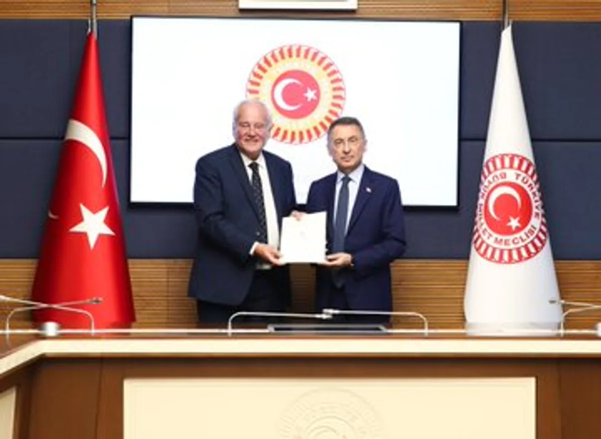 TBMM Dışişleri Komisyonu Fransız Senatosu ile Buluştu TBMM Dışişleri Komisyonu Fransız Senatosu ile Buluştu