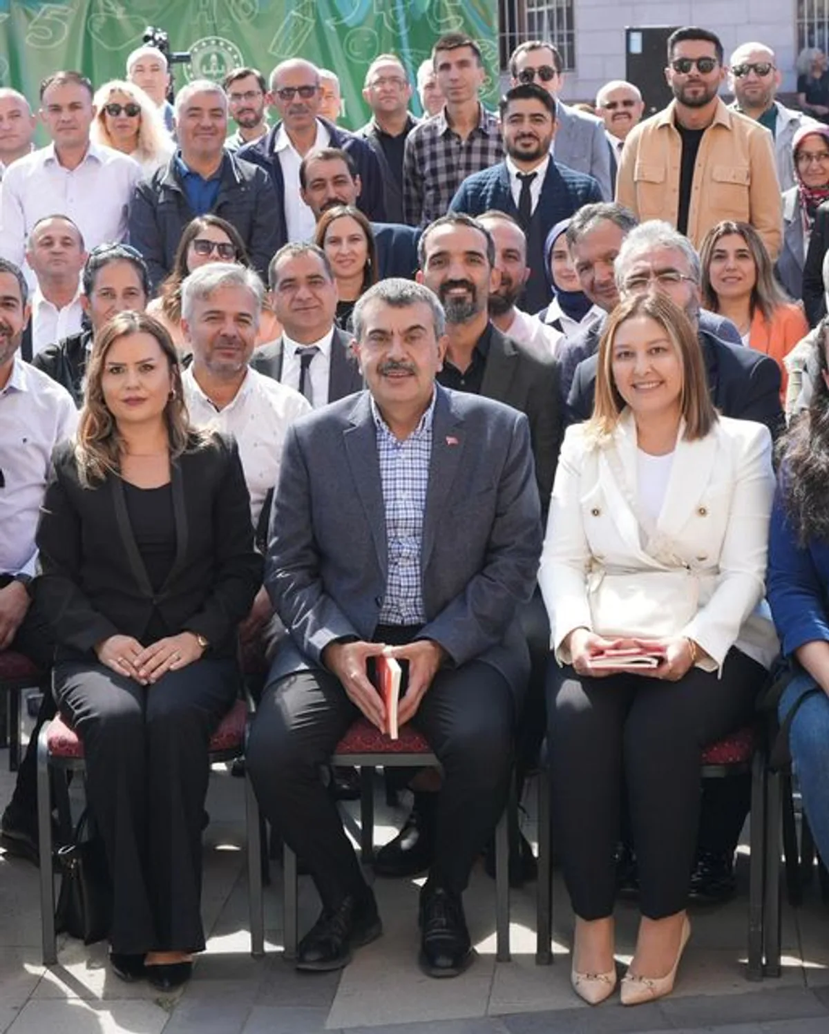 TBMM Yeni Öğretmenlik Mesleği Kanunu'nu Kabul Etti TBMM Yeni Öğretmenlik Mesleği Kanunu'nu Kabul Etti