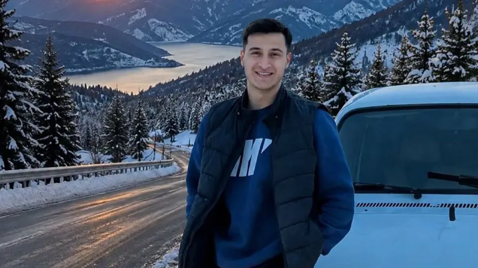 YKS yolundaki feci kazada yaşam savaşı veren Ahmet İnal hayatını kaybetti görseli