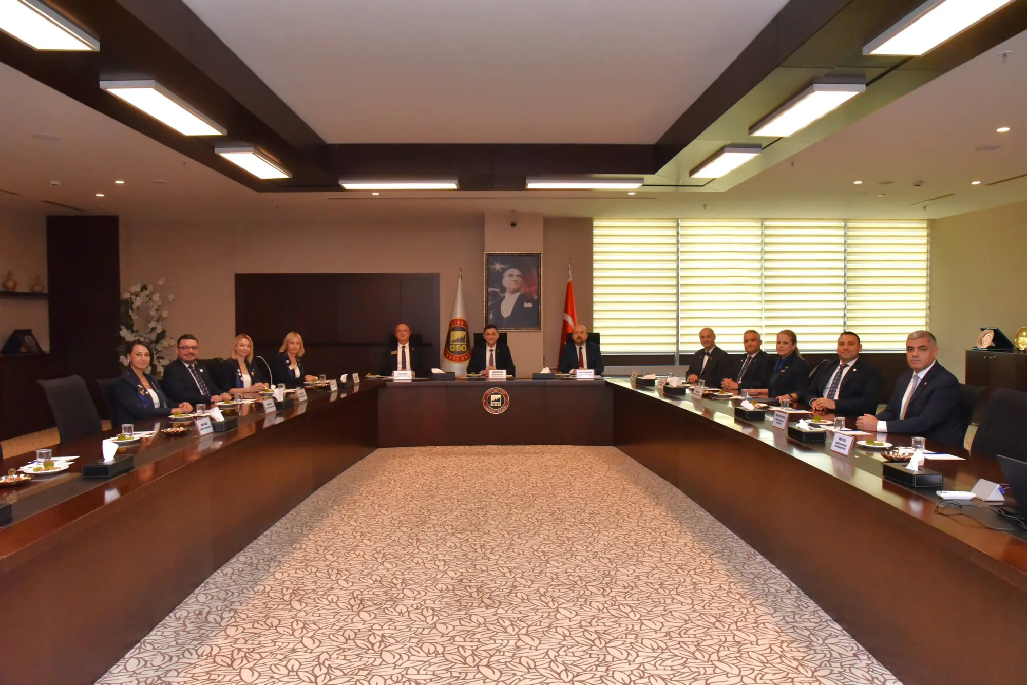 Rotary Kulüpleri İş Birliği Toplantısı Gerçekleşti Rotary Kulüpleri İş Birliği Toplantısı Gerçekleşti