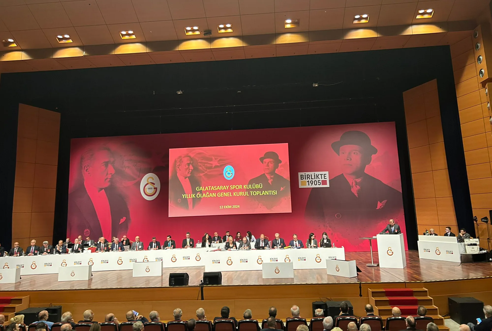 Galatasaray Kulübü Olağan Genel Kurul Toplantısı Gerçekleştirildi Galatasaray Kulübü Olağan Genel Kurul Toplantısı Gerçekleştirildi