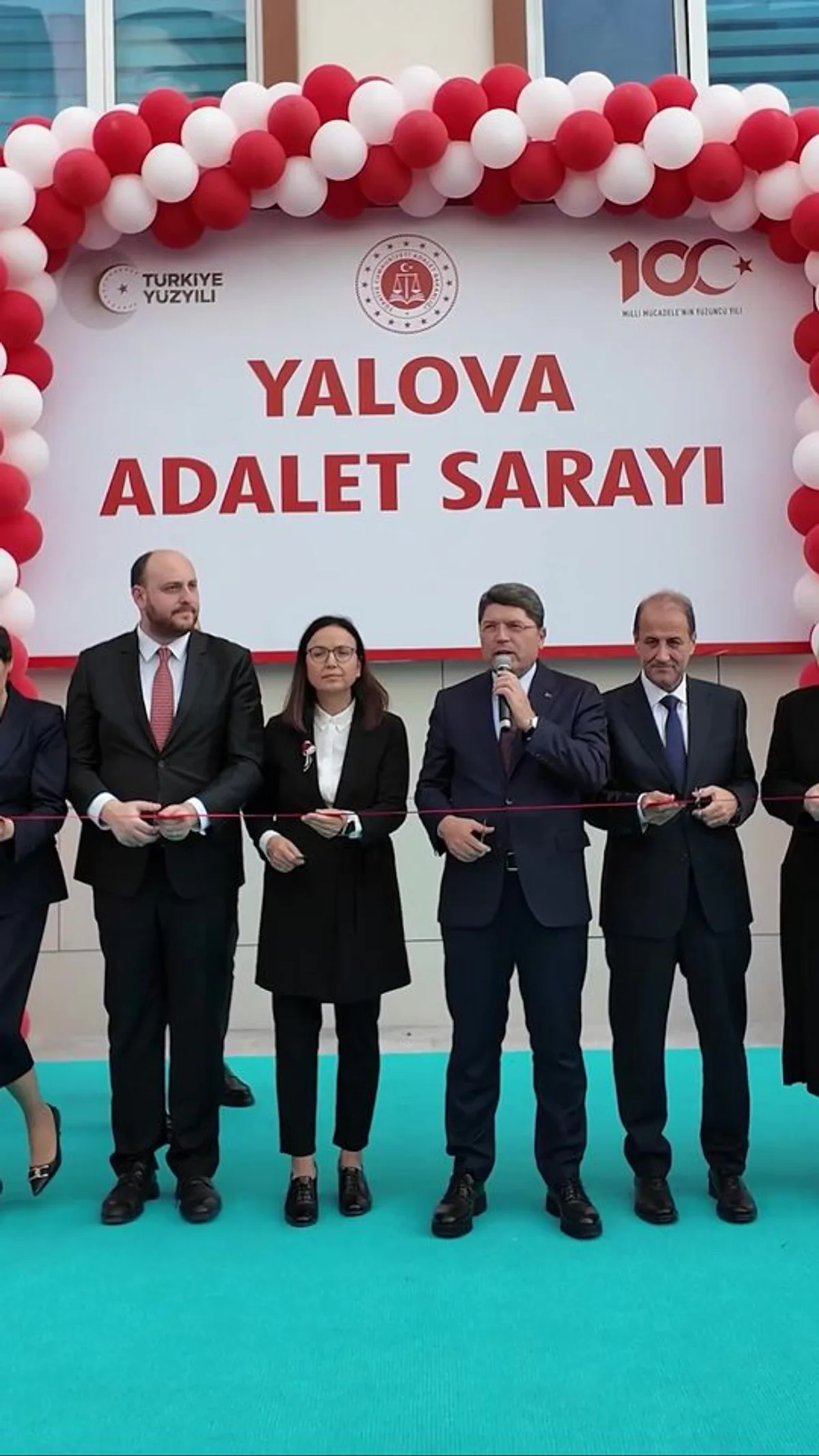 Yalova: Tarihi ve Doğal Güzelliklerle Dolu Bir Şehir Yalova: Tarihi ve Doğal Güzelliklerle Dolu Bir Şehir