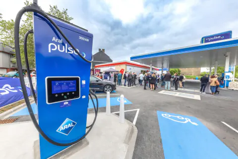 Petrol Devinden Enerji Dönüşümü: Aral pulse HPC Şarj Ağını Genişletiyor