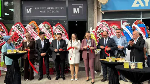 Demirköy'de SMMM Emine Yurdakul Arın Ofisi Hizmete Açıldı