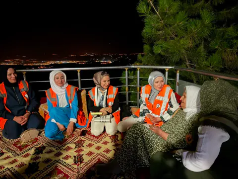 AK Parti Siirt Kadın Kolları Köy ve Beldelerde Saha Çalışmalarına Devam Ediyor