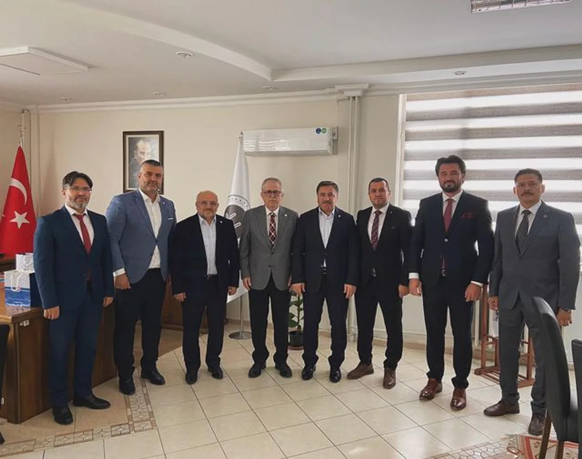 Diyanet Sen Manisa Şubesi, Manisa İl Müftüsü'nü Ziyaret Etti Diyanet Sen Manisa Şubesi, Manisa İl Müftüsü'nü Ziyaret Etti