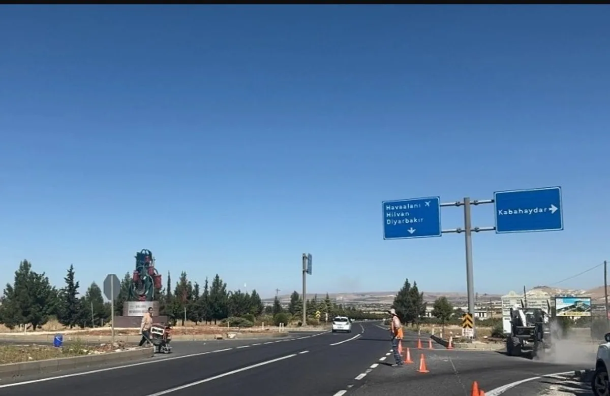 Kabahaydar Kavşağı'nda Yeni Sinyalizasyon Sistemi Hayata Geçirildi Kabahaydar Kavşağı'nda Yeni Sinyalizasyon Sistemi Hayata Geçirildi