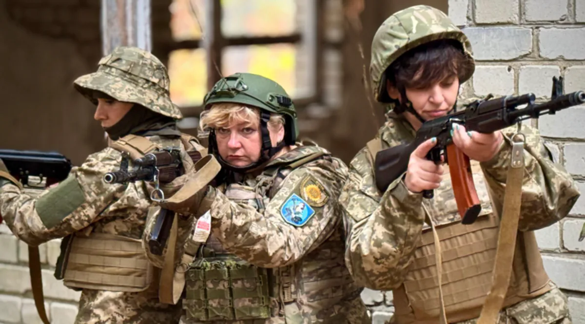 Ukrayna'nın Buça Kentinde Savunmaya Katılan Kadınlar Ukrayna'nın Buça Kentinde Savunmaya Katılan Kadınlar