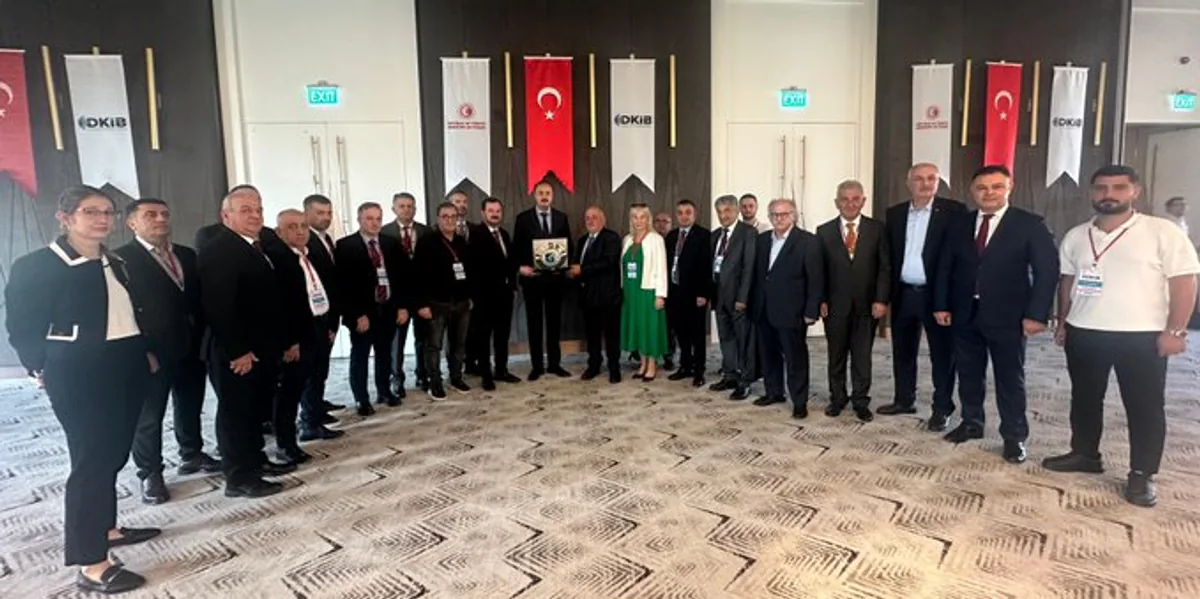 Kuzey Makedonya'da Ticaret Heyeti Programı Gerçekleştirildi Kuzey Makedonya'da Ticaret Heyeti Programı Gerçekleştirildi