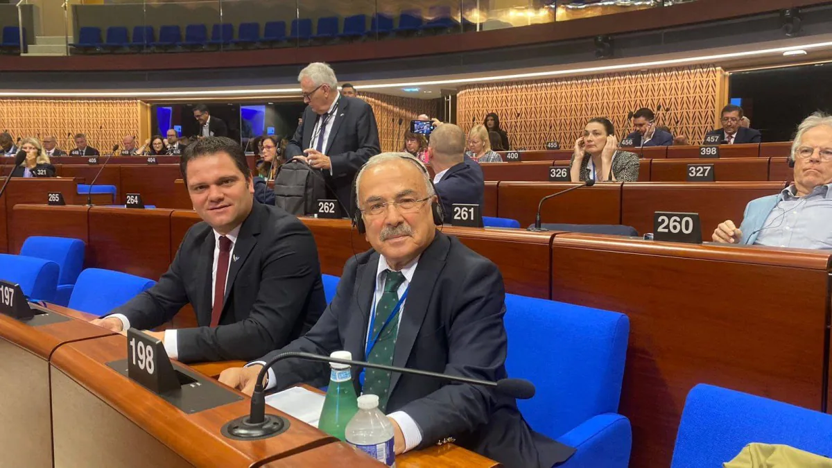 Ordu Büyükşehir Belediye Başkanı Dr. Mehmet Hilmi Güler, Fransa'da Su Kaynaklarının Korunması Konusunda Konuştu Ordu Büyükşehir Belediye Başkanı Dr. Mehmet Hilmi Güler, Fransa'da Su Kaynaklarının Korunması Konusunda Konuştu