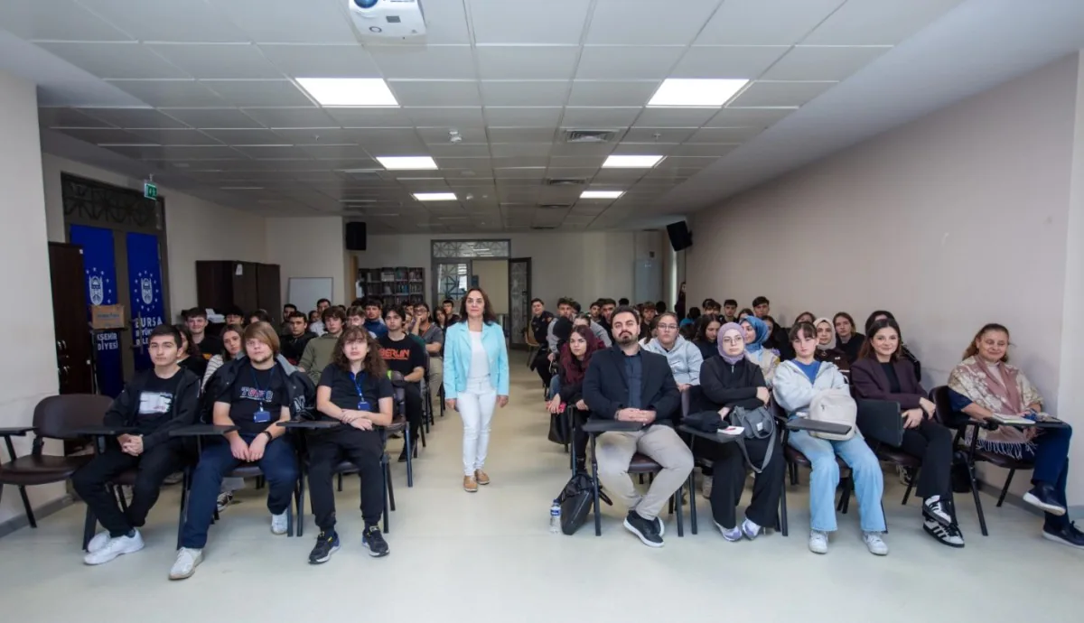 Bursa Büyükşehir Belediyesi, Oryantasyon Eğitimi Düzenledi Bursa Büyükşehir Belediyesi, Oryantasyon Eğitimi Düzenledi