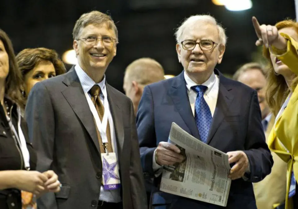 Warren Buffett'tan Bill Gates ve Jeffrey Epstein İlişkisine 'Tatsız' Yorumu görseli