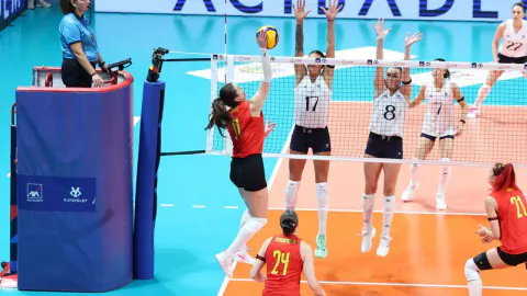 AXA Sigorta Kupa Voley'de çeyrek final takımları belli oldu: 3 grup lideri netleşti