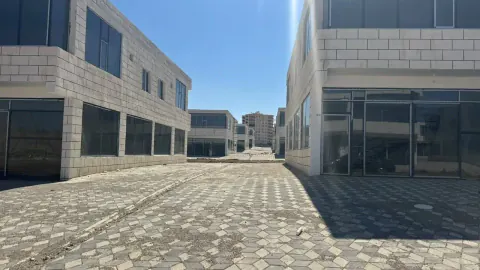 Cizre Oto Galericiler Sitesi'nde 266 iş yeri hazır, asfalt yolu 2 yıldır bekliyor