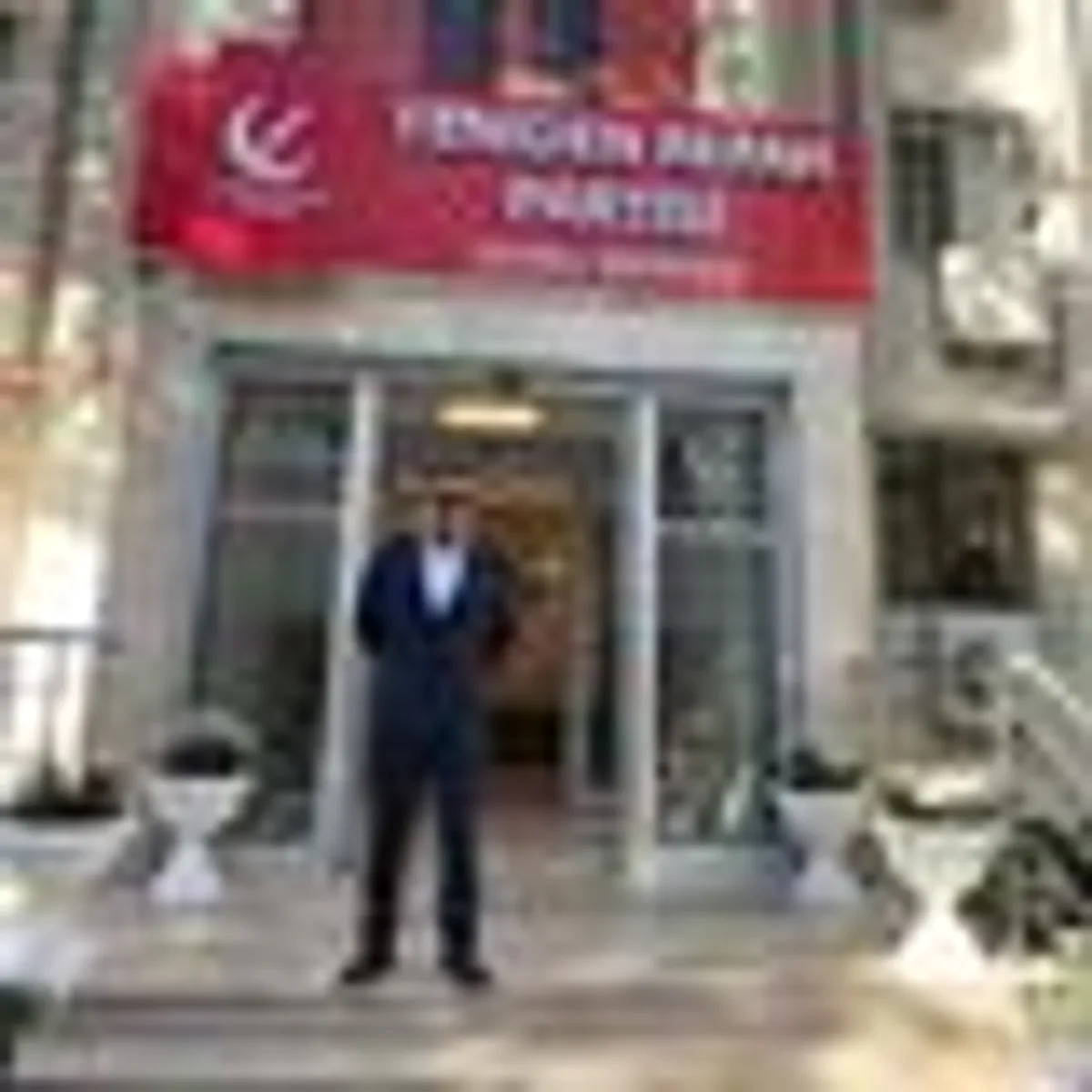 Yeniden Refah Partisi Genel Başkanı Fatih Erbakan Muş'taki Programda Halka Seslendi Yeniden Refah Partisi Genel Başkanı Fatih Erbakan Muş'taki Programda Halka Seslendi